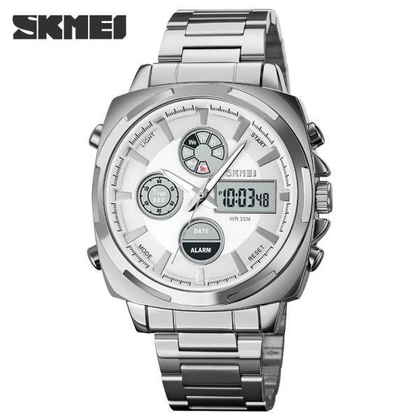 Silver SKMEI 1673 men's fashionable waterproof sports watch.